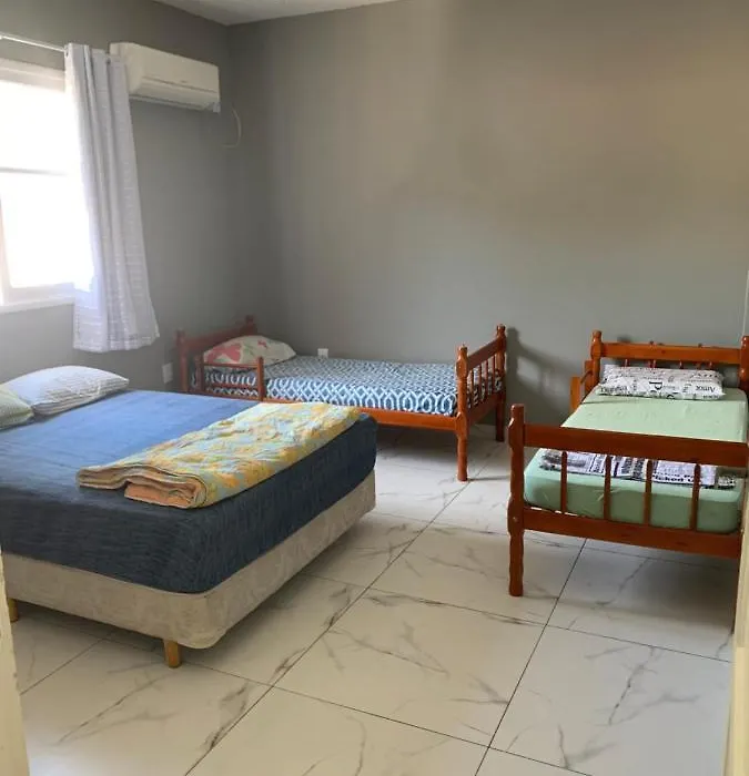 Edificio America - Apartamento Amplo E 2 Quadras Da Praia-1